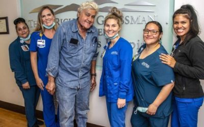 Jay Leno Appears in Photo After Receiving HBOT for Burns